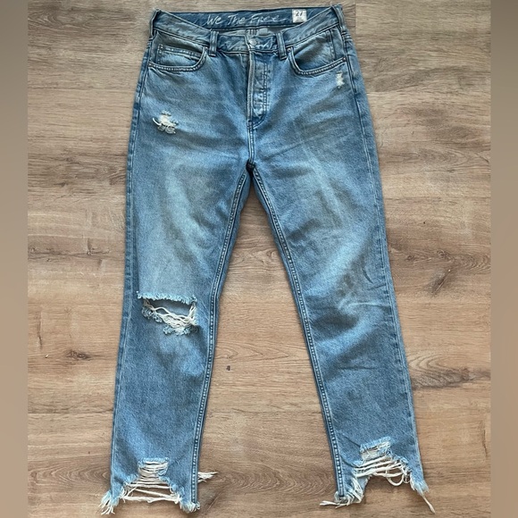 Free People Denim - We The Free by Free People Good Luck Distressed Mid Rise Jeans Raw Hem Sz 27